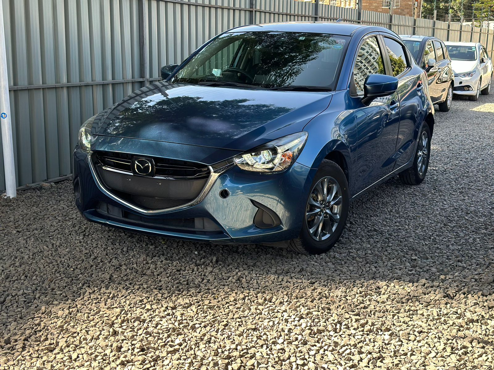 Mazda Demio 2017 Blue