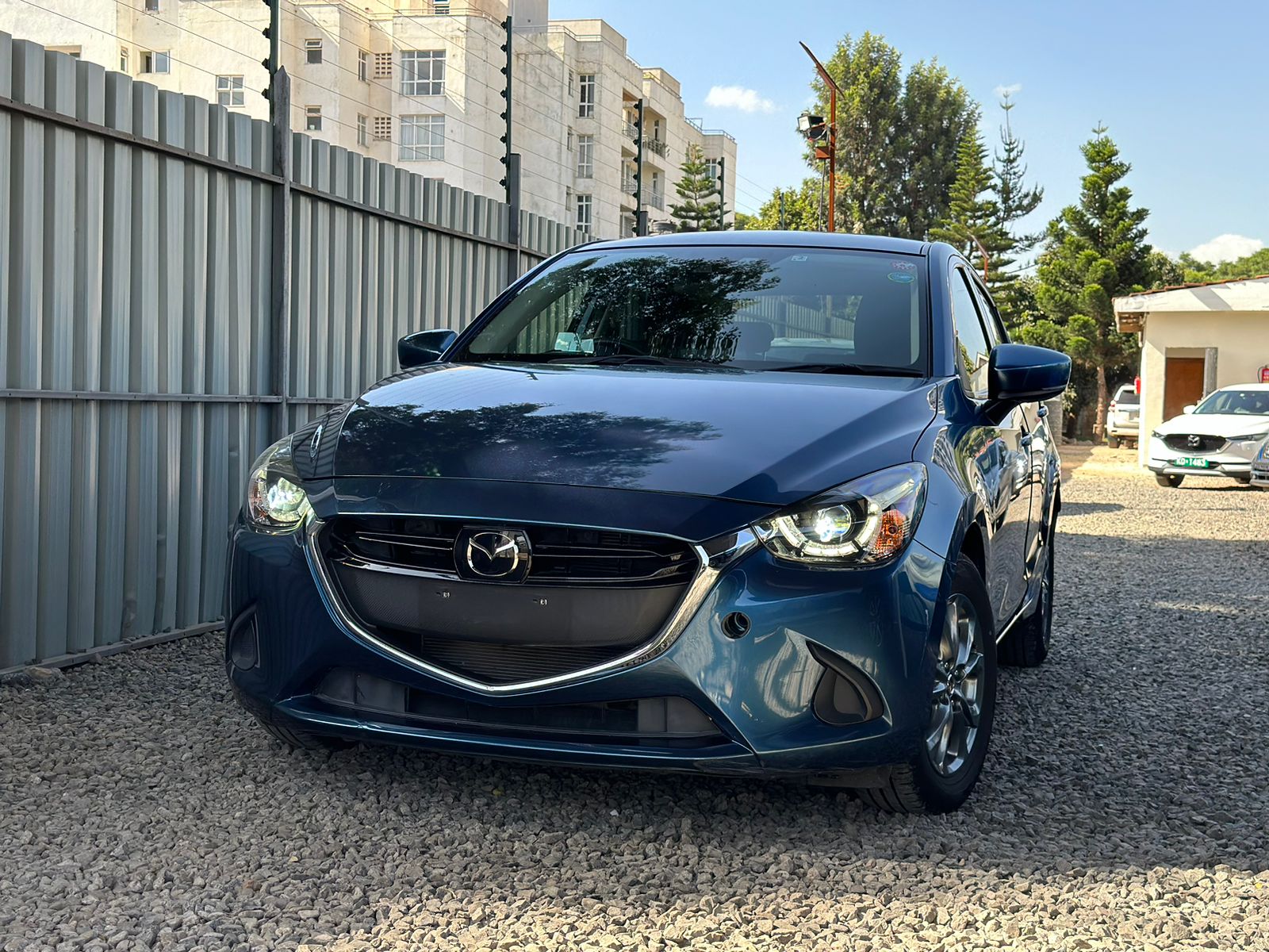 Mazda Demio 2017 Blue